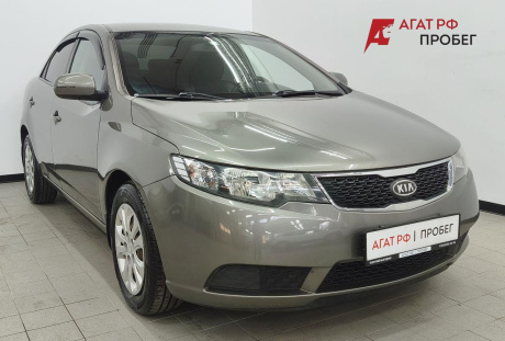 Kia Cerato 2011 года с пробегом 200 480 км