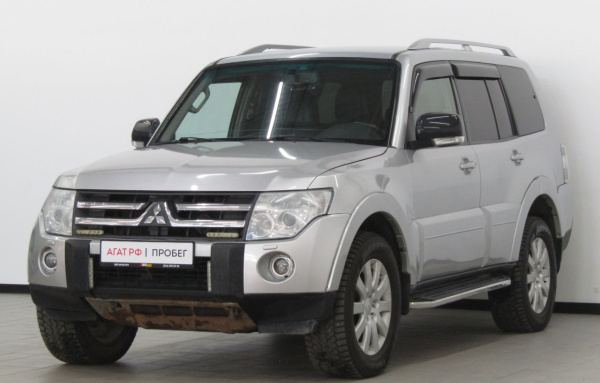 Mitsubishi Pajero 2006 года с пробегом 291 031 км, фото 1