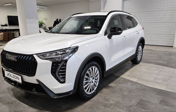 Haval JOLION I Рестайлинг Техно + 1.5T полный привод робот. 26 г.в. 24 м.г.